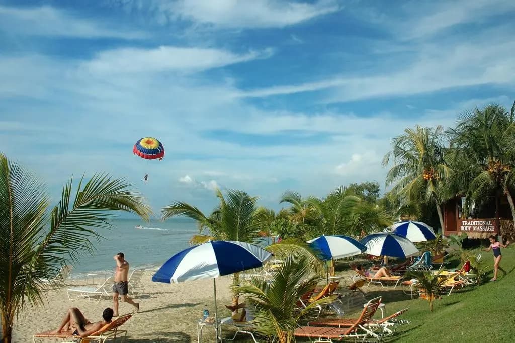 Rainbow Paradise Beach Resort - photo 38