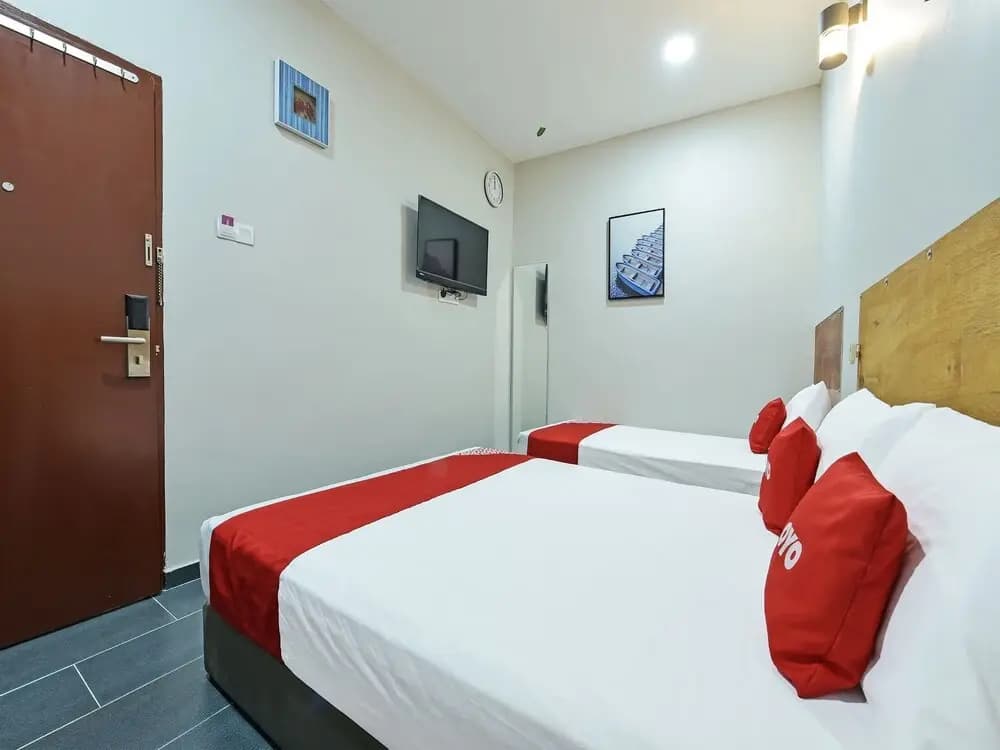 Super OYO Capital O 90687 Rs Hotel - photo 3