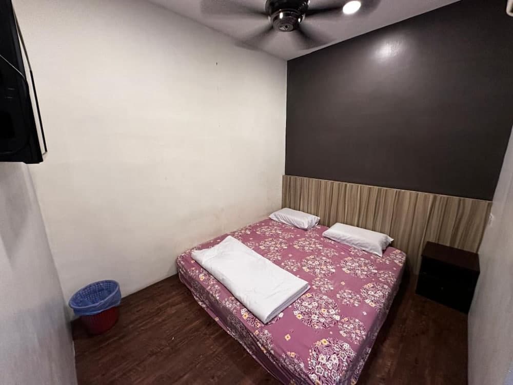OYO 91242 Muar Golden Horse Hotel - photo 11