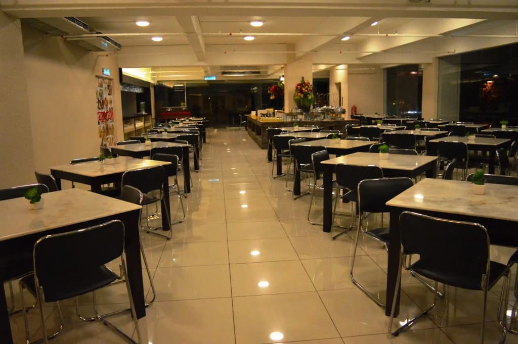 Goldsands Hotel - photo 25