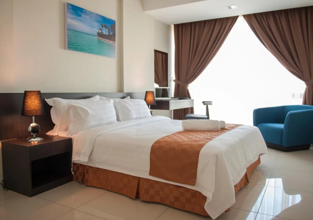 Sky Hotel Kota Kinabalu - photo 3