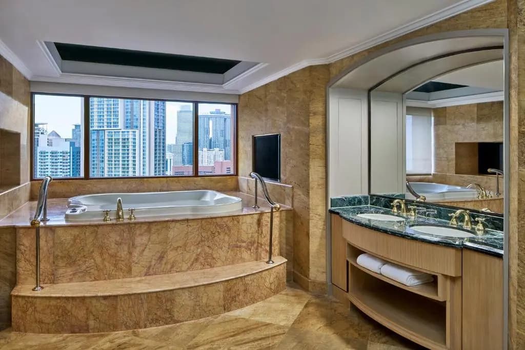 Sheraton Imperial Kuala Lumpur Hotel - photo 11