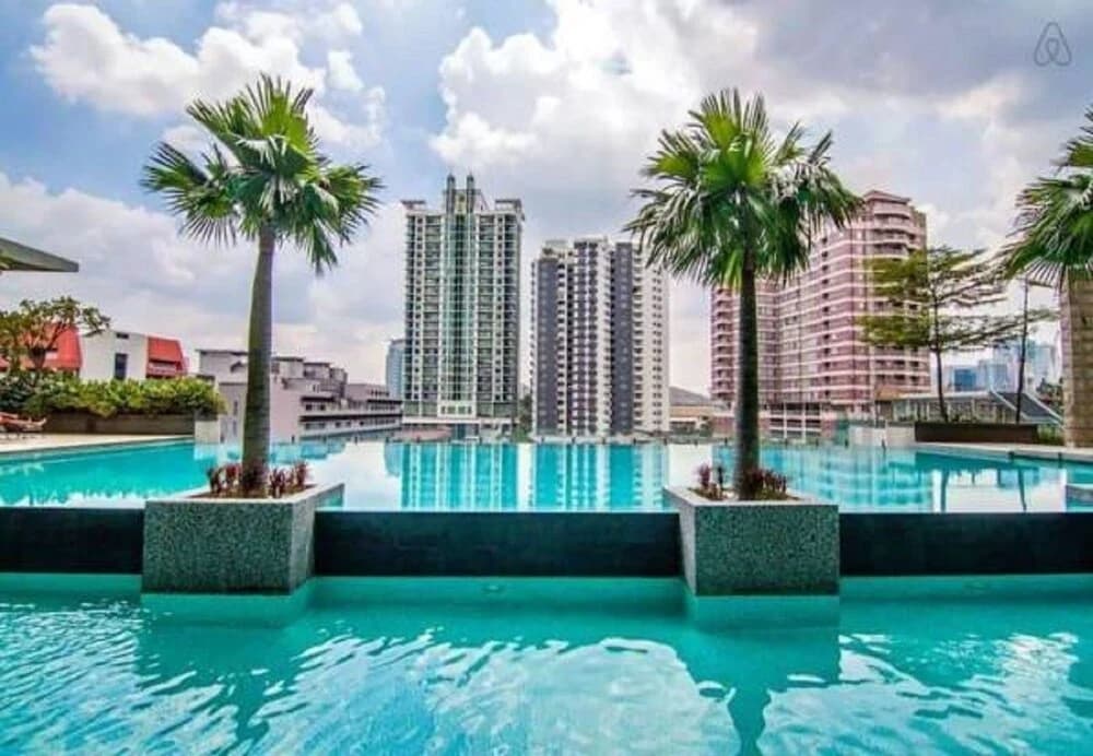 Pearl Suites Swiss Garden Residences - photo 13