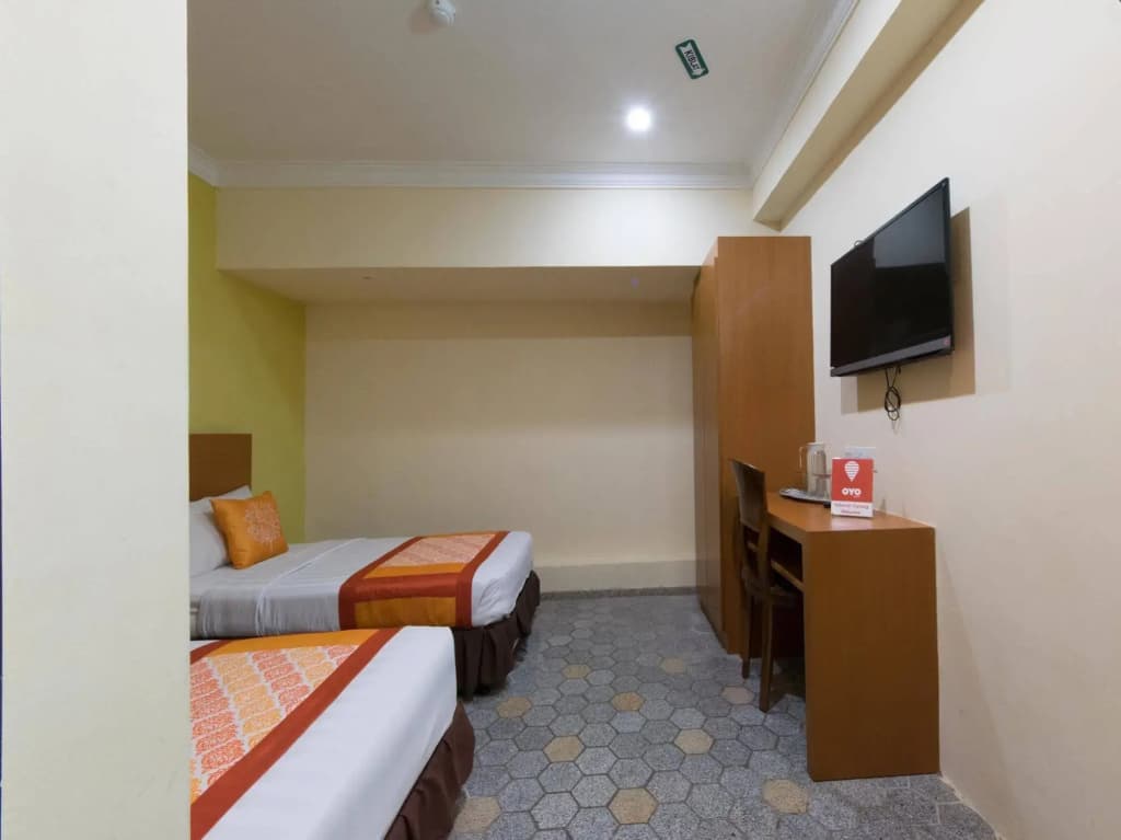 OYO Rooms Pudu Indian Temple - photo 4