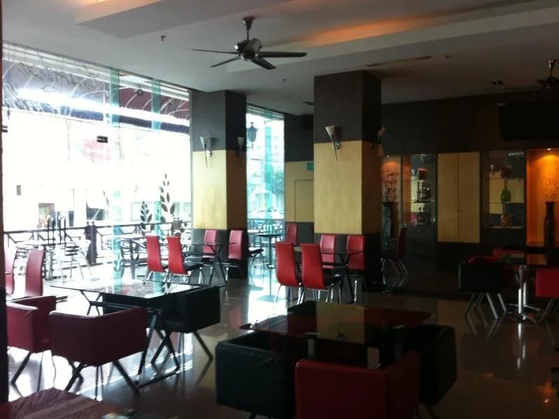 Garden Hotel - photo 1