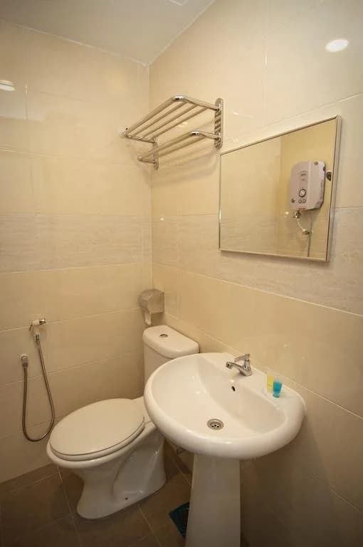 Hotel Cheqinn - photo 9
