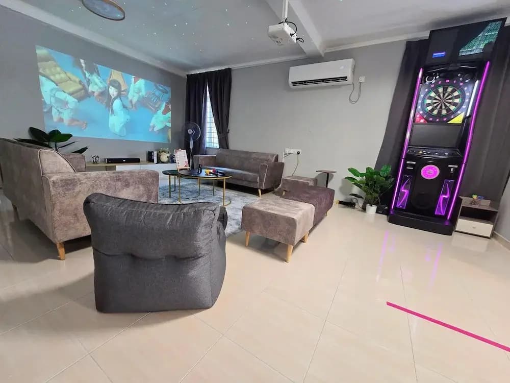 Comfy Tok Sira Home Kuantan 5 BR - photo 15