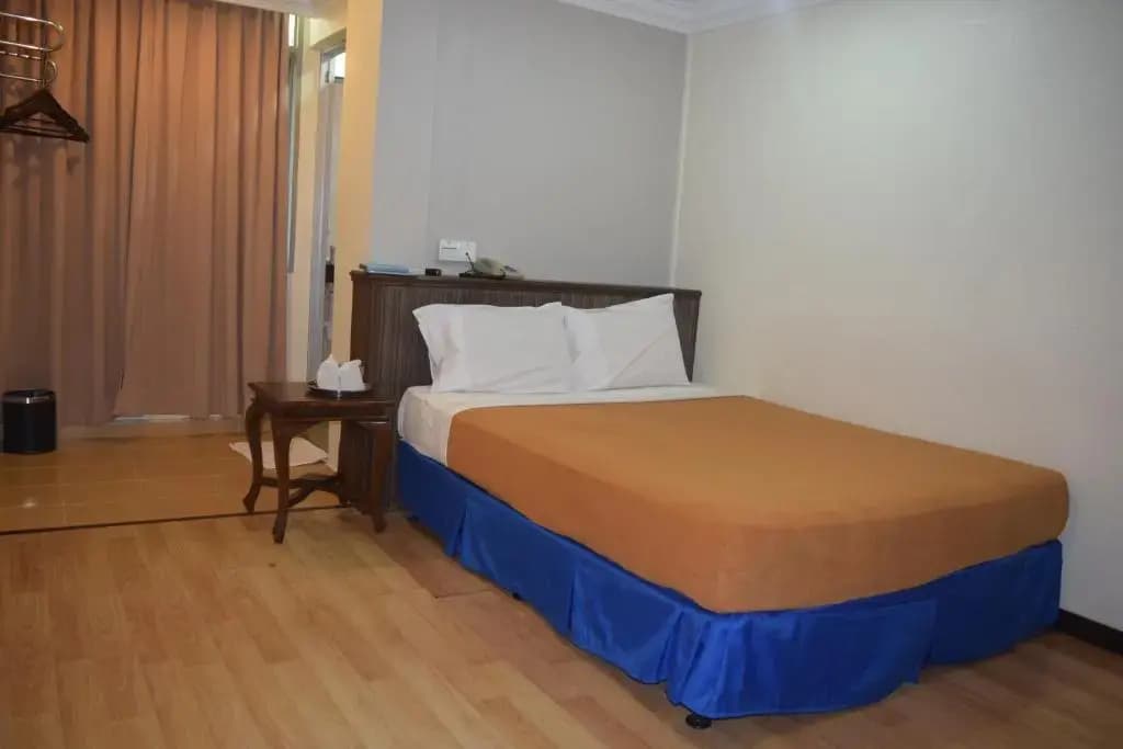 Federal Hotel - photo 4