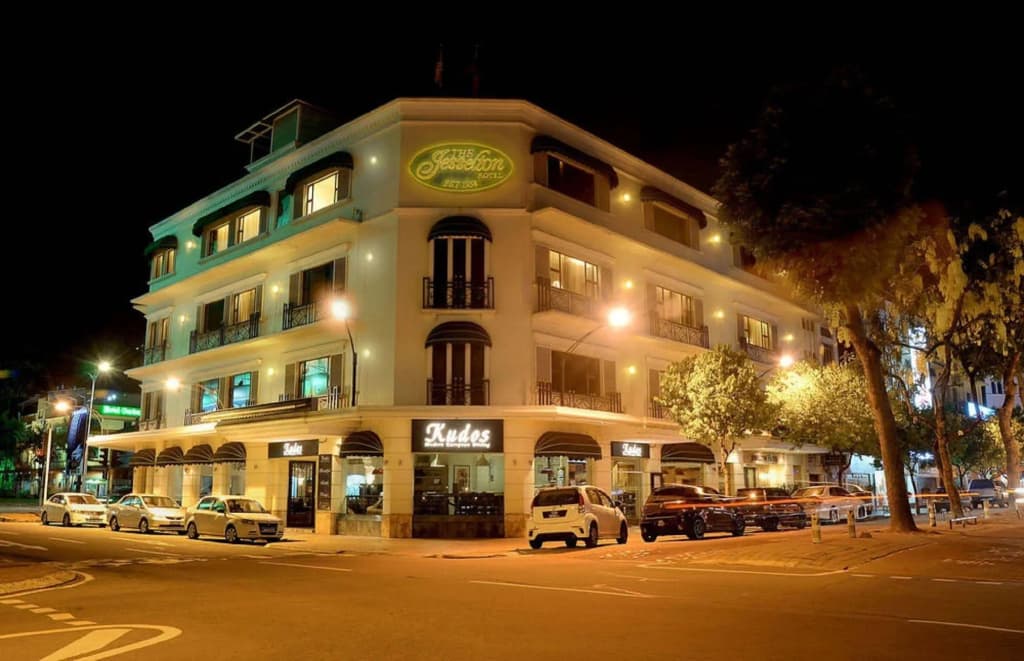 The Jesselton Hotel - photo 1