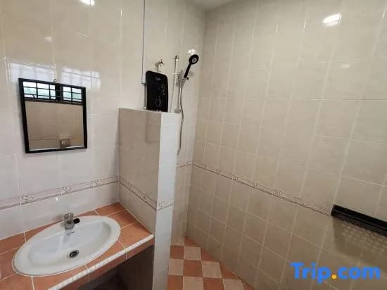 ipohbnb Bercham HomeStay - photo 1