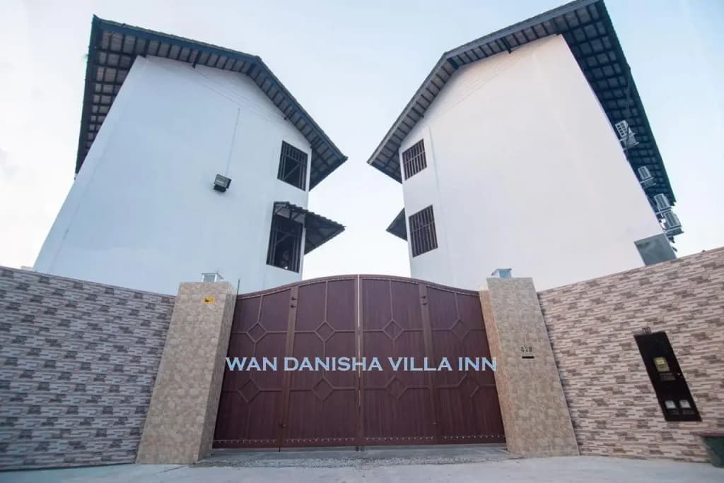 Wan Danisha Villa Inn - photo 11