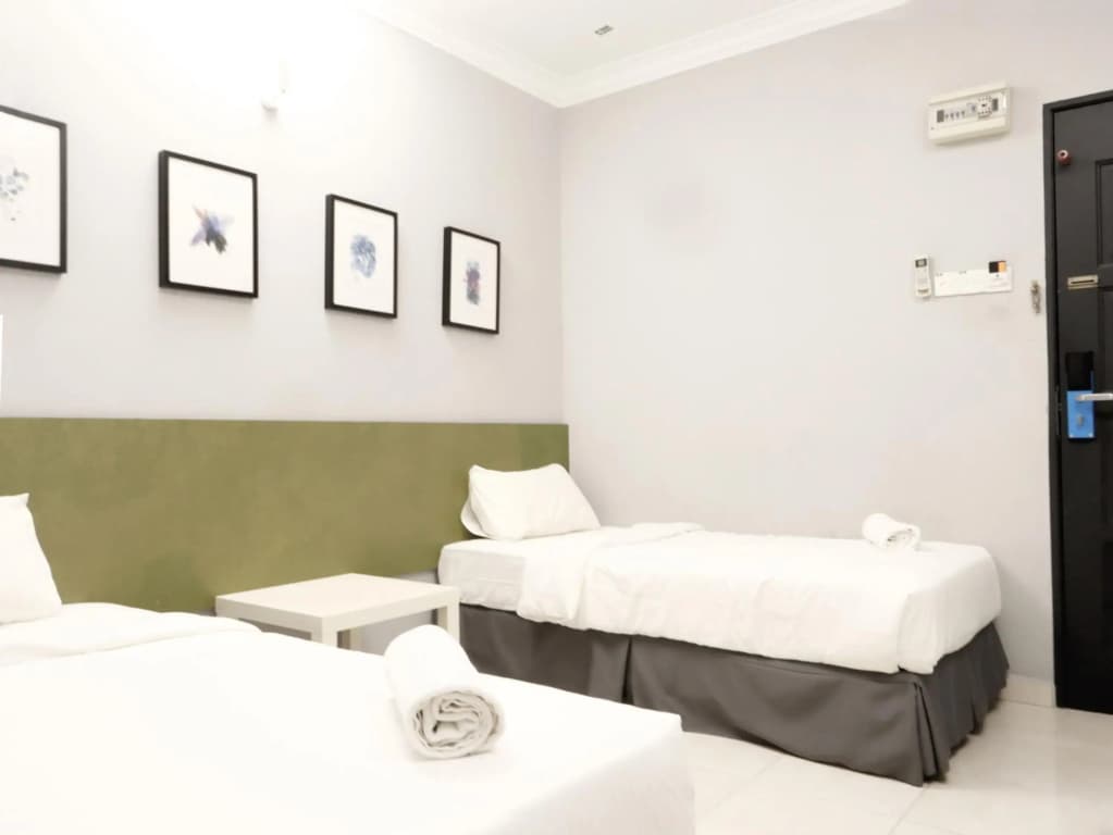 # Hotel - photo 3