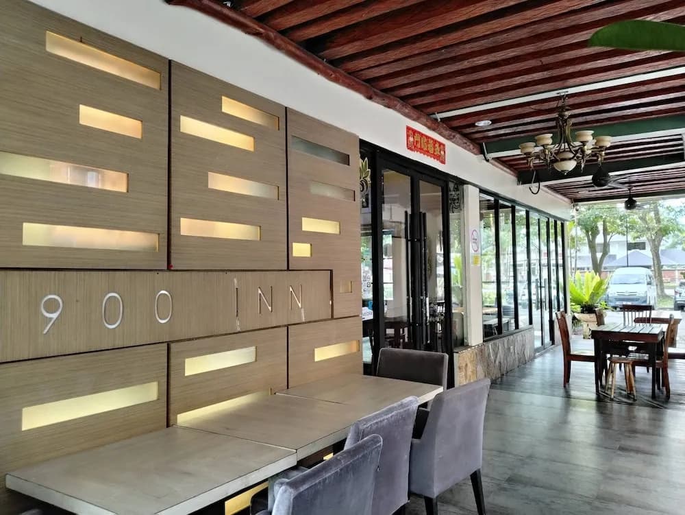 Townhouse Near Tanjung Batu Formerly 900 Inn - photo 20
