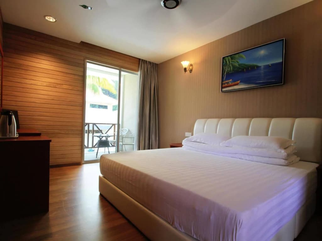Summer Bay Resort, Lang Tengah Island - photo 2