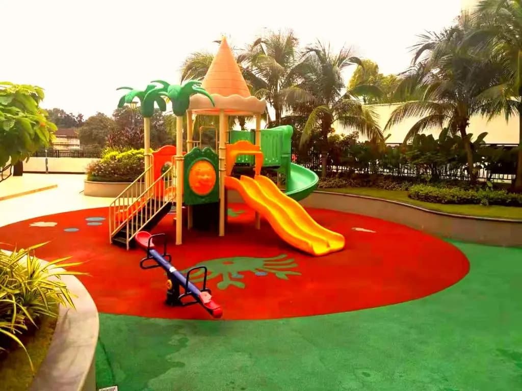 Superb Seaview Royal Strand Danga Bay Country Garden - photo 10