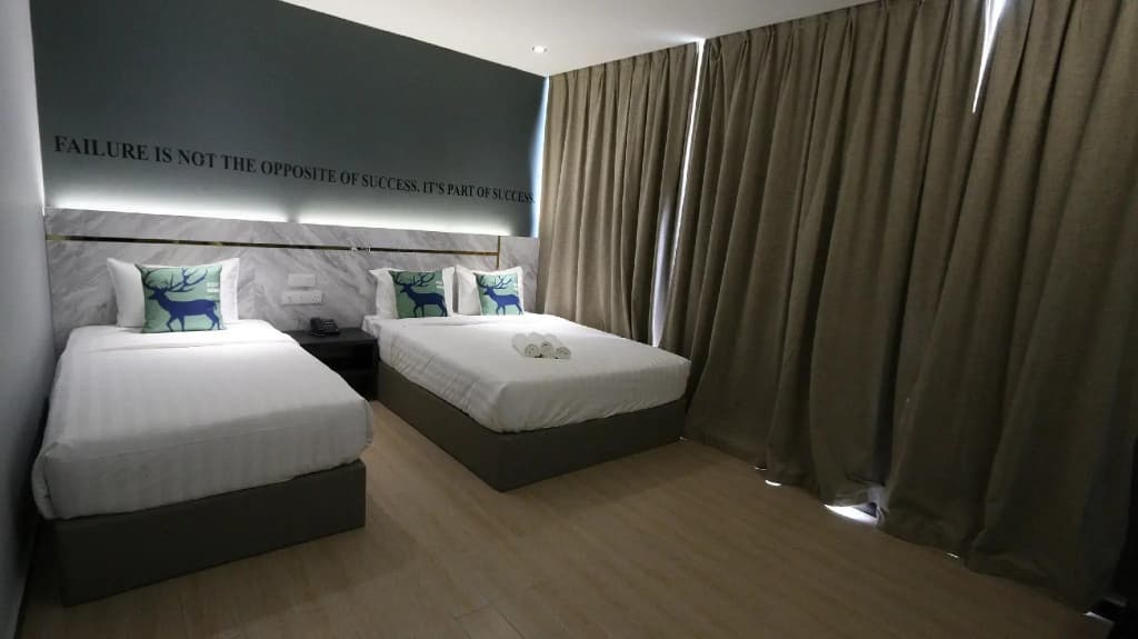 Hotel 99 Sepang Klia - photo 7