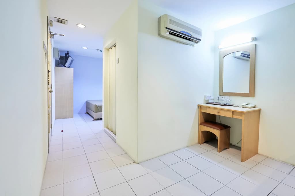 Tang City Hotel, Petaling Street, Merdeka PNB 118 Tower - photo 30