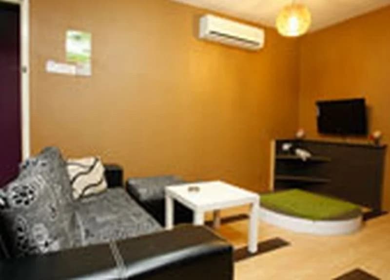 My Home Hotel Cheras Selatan - photo 16