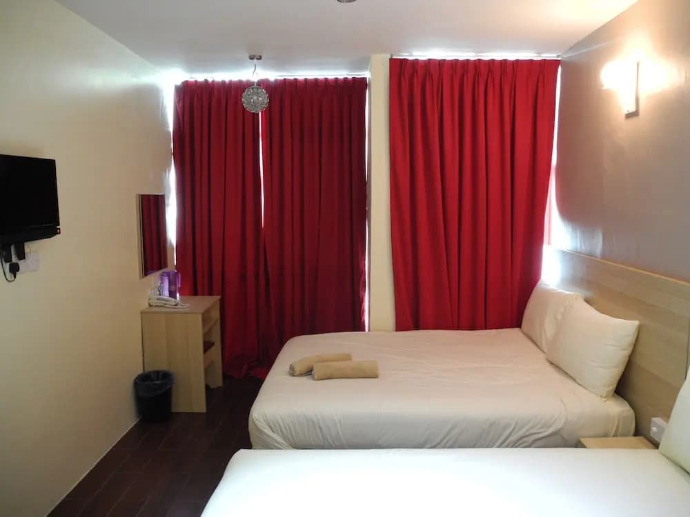 Hotel 18, Ipoh Aeon Mall - photo 5