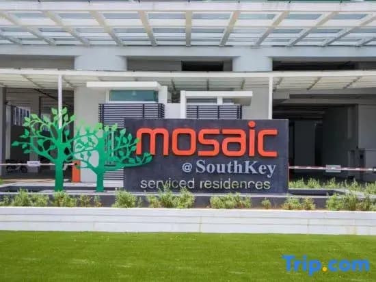 Wooden Sand MosaicSouthkey 3BR w bathtub Midvalley - photo 1