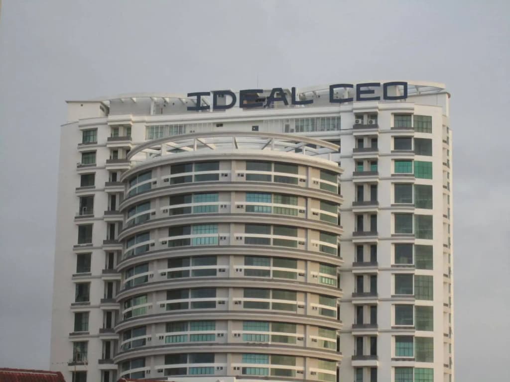 Ideal CEO Office Suite Guesthouse - photo 4