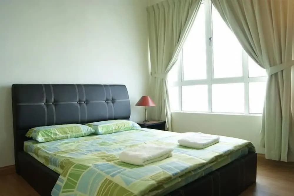 YYK 1Borneo Condominium - photo 4