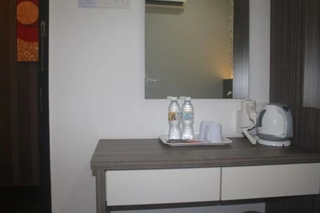 D'Metro Hotel - photo 17