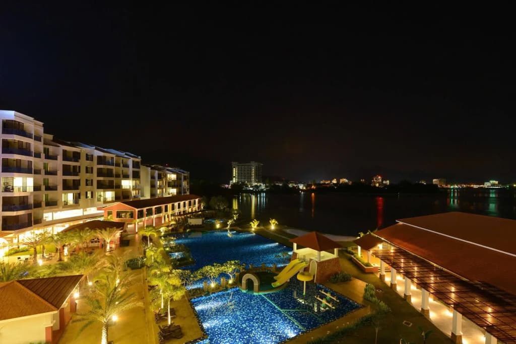 Dayang Bay Resort Langkawi - photo 16