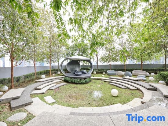 Scarletz KLCC @ Apartments By Gravity 【6mins Kuala Lumpur Tower（KL Tower） + Rooftop Infnity pool】 - photo 19