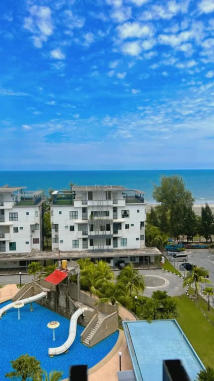 SWISS GARDEN RESIDENCE Beach Resort LUXURY apartment & FaMiLy SUITE - photo 8