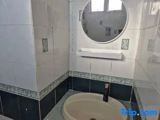 13pax Glory Executive Suite 3R3B, DOORSTEP BEACH, POOL, BBQ, WIFI, 50"TV - photo 1