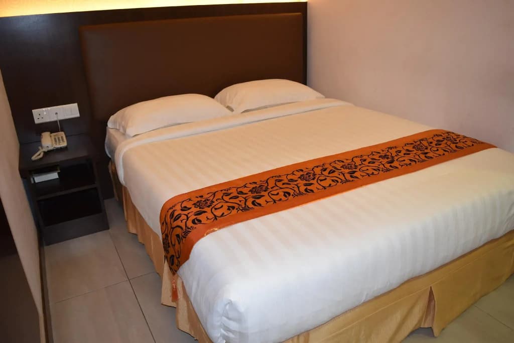 Sunrise Hotel - photo 24