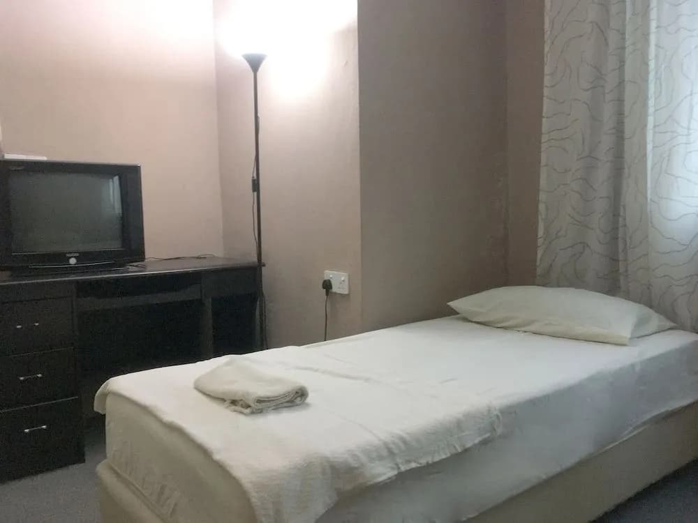 OYO 89589 Naiim Hotel - photo 3