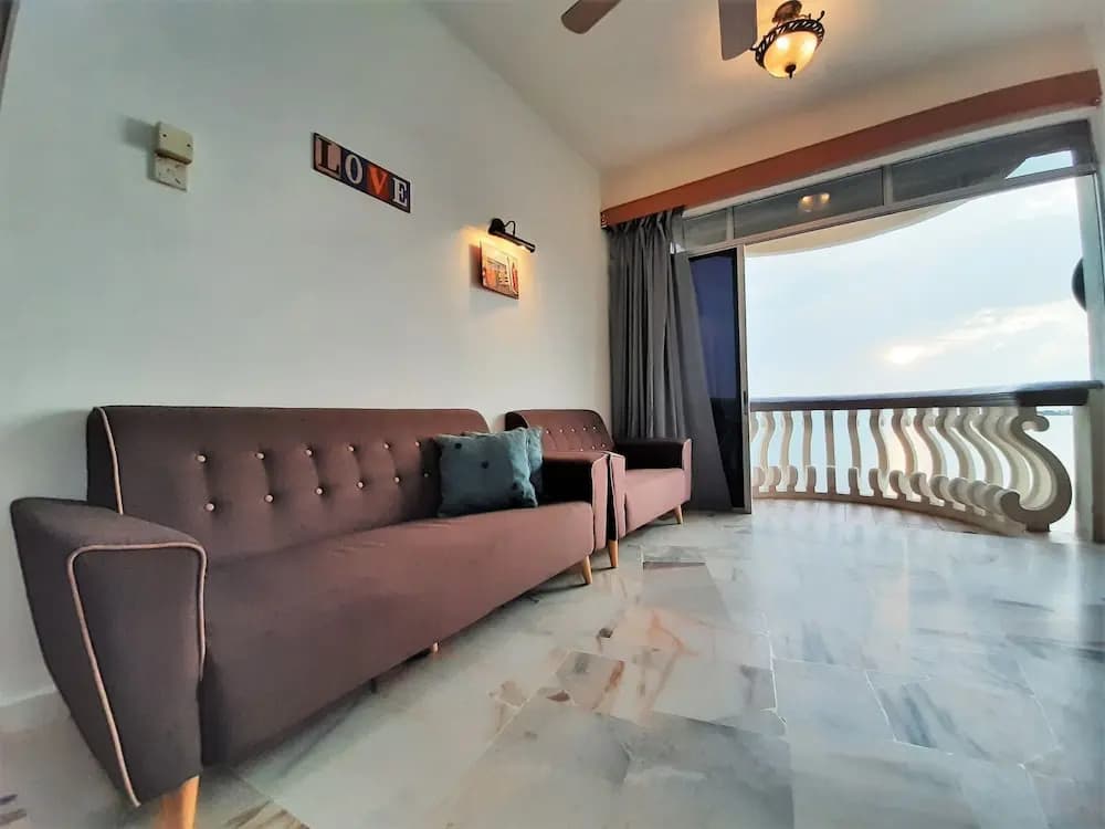 Maison Seaview Suites Port Dickson - photo 2
