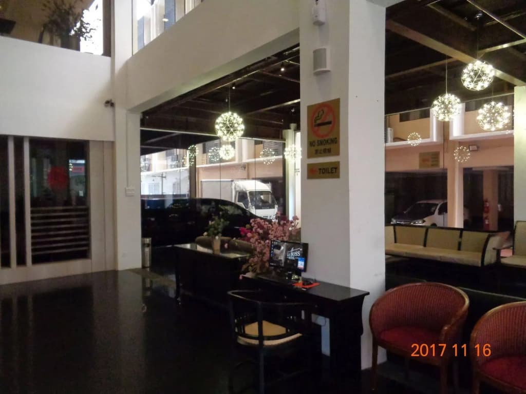 La Boss Hotel - photo 15