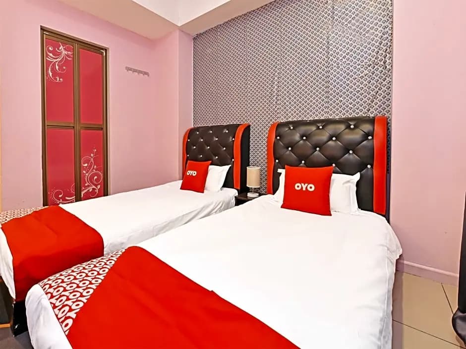 OYO 44103 8 Hotel - photo 3
