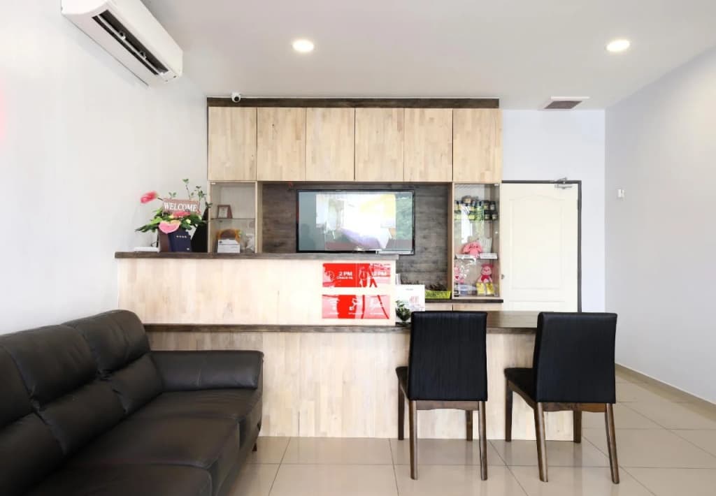 Bmw2 by OYO Rooms - photo 12