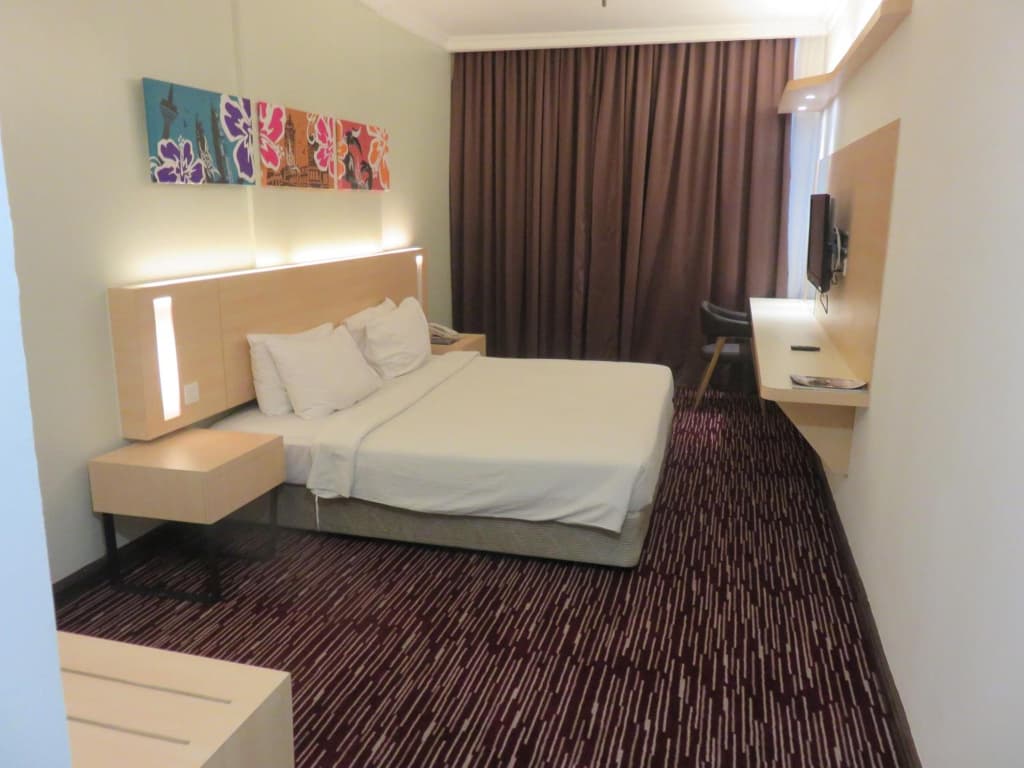 RHR Hotel Kajang - photo 3