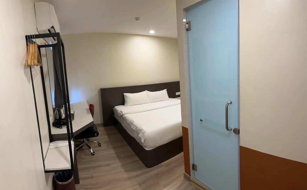 T Square Hotel - photo 49