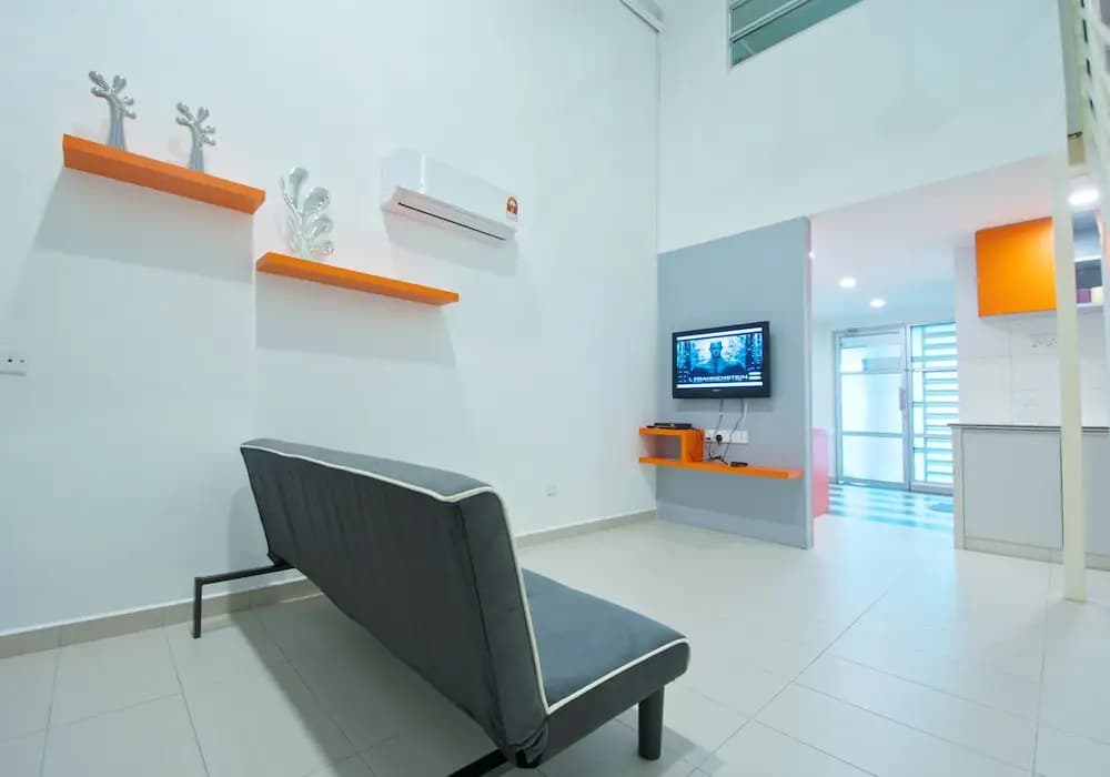 The CEO Duplex Studio Suite - photo 4