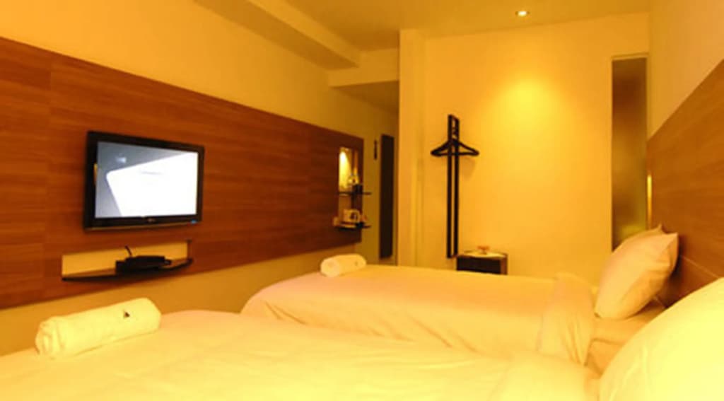 The Leverage Business Hotel Mergong - photo 6