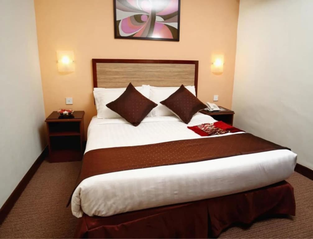 TH Hotel Kelana Jaya - photo 4