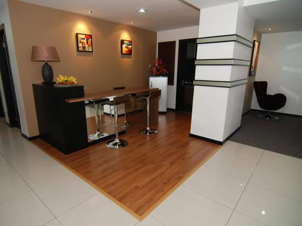 Likas Square Apartment Hotel - photo 12