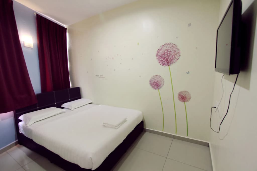 Max Inn Suite Hotel - photo 6