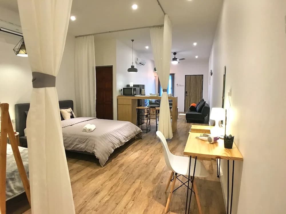iBook4 Deluxe 2 Bedroom Gurney Suite by iBook Homestay - photo 4