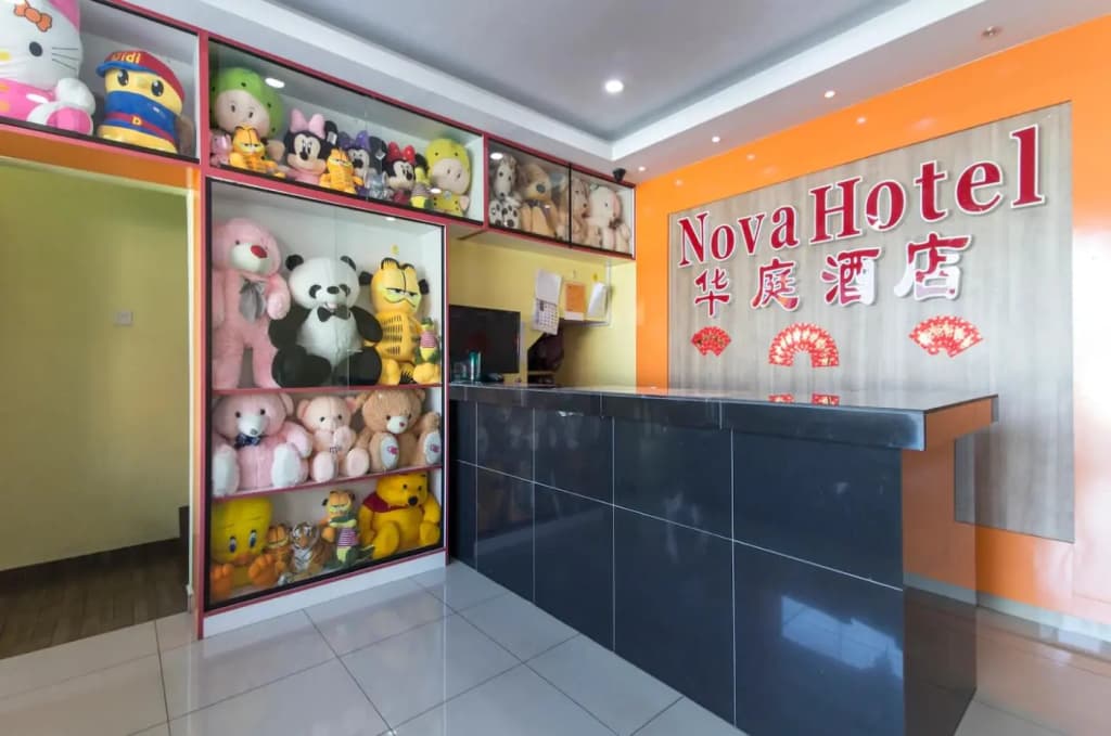OYO 43934 Nova Hotel - photo 11