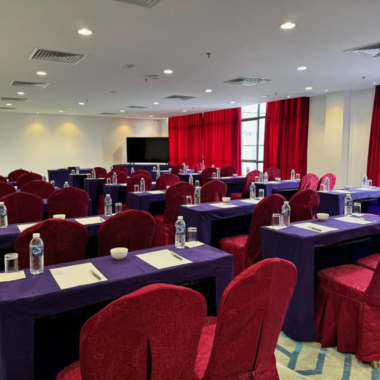 InHotel Inanam Kota Kinabalu - photo 19
