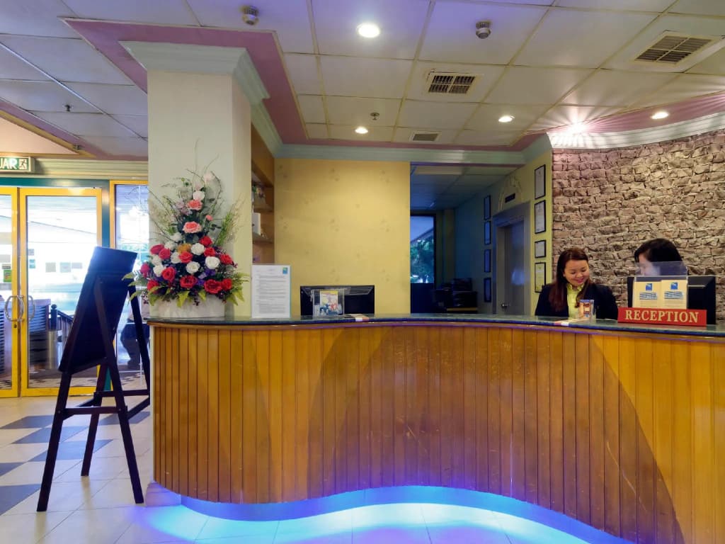 Megah D'Aru Hotel - photo 18