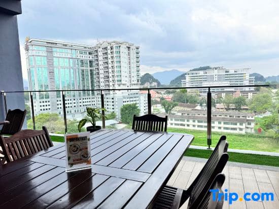 Ipoh Icc Premium Suites By Iwh Suites - photo 1