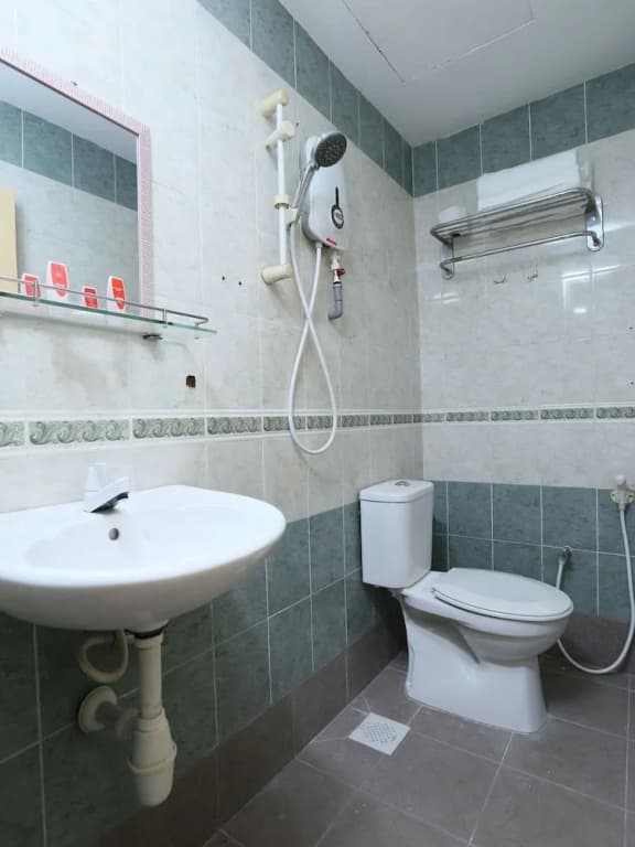 OYO 89672 EG Hotel JJ - photo 9